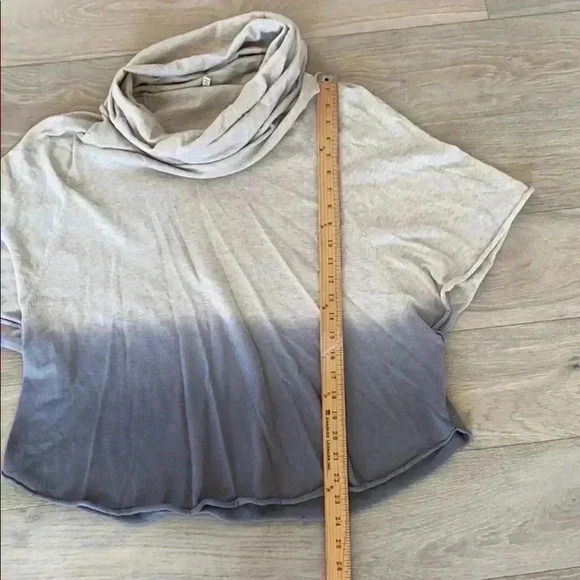 Joie short sleeve sweater top small tan grey - Picture 2 of 5